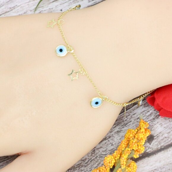 "Trendy Bracelet for Girls & Women – Cute, Adjustable & Gift-Ready | MLCRC1050 - Picture 6 of 10